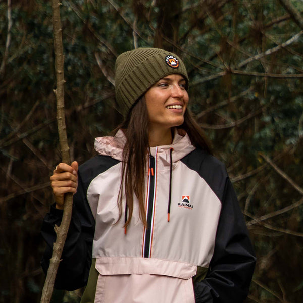 Apricity Badge Beanie – Kaimai Outdoors
