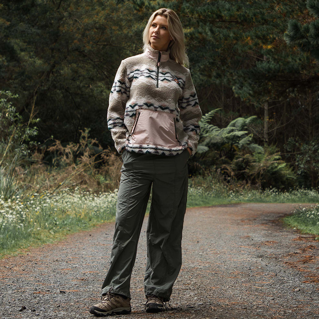 Women's Diamond Pullover